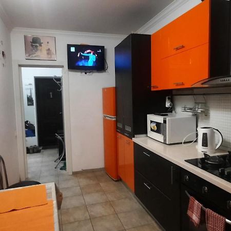 Шикарная 2К Квартира Центральный Парк Университет 70М Irpín Exterior foto