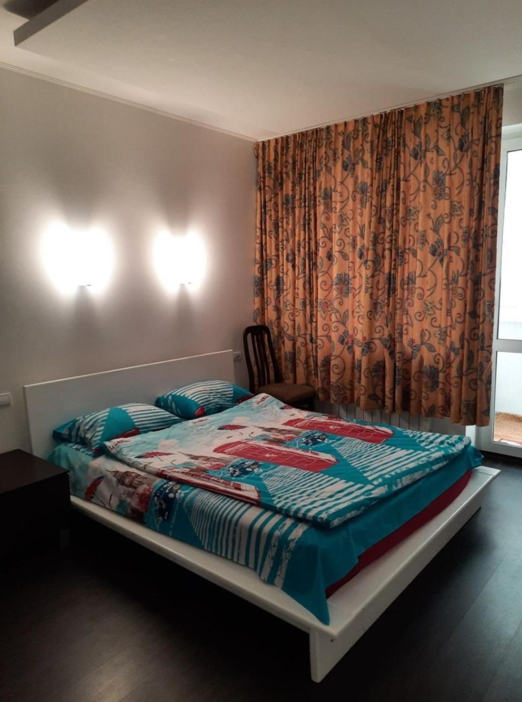Шикарная 2К Квартира Центральный Парк Университет 70М Irpín Exterior foto